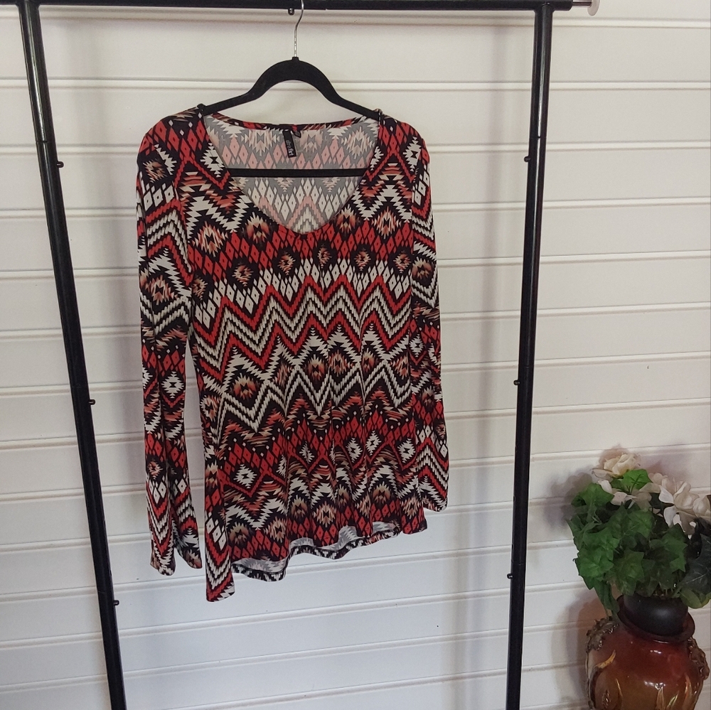Women's Geometric Print Top - Orange and Black And White By ULitra FLIRT XL